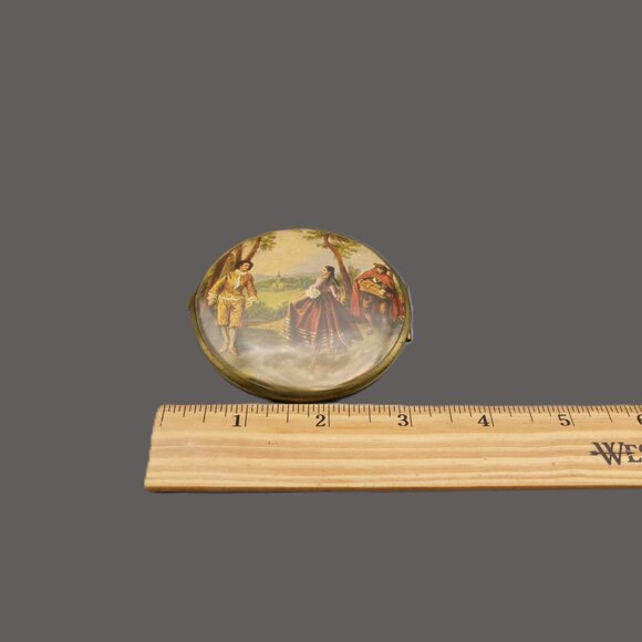 Vintage Double Mirror Compact, Courting Couple, Germany - Picture 4 of 5